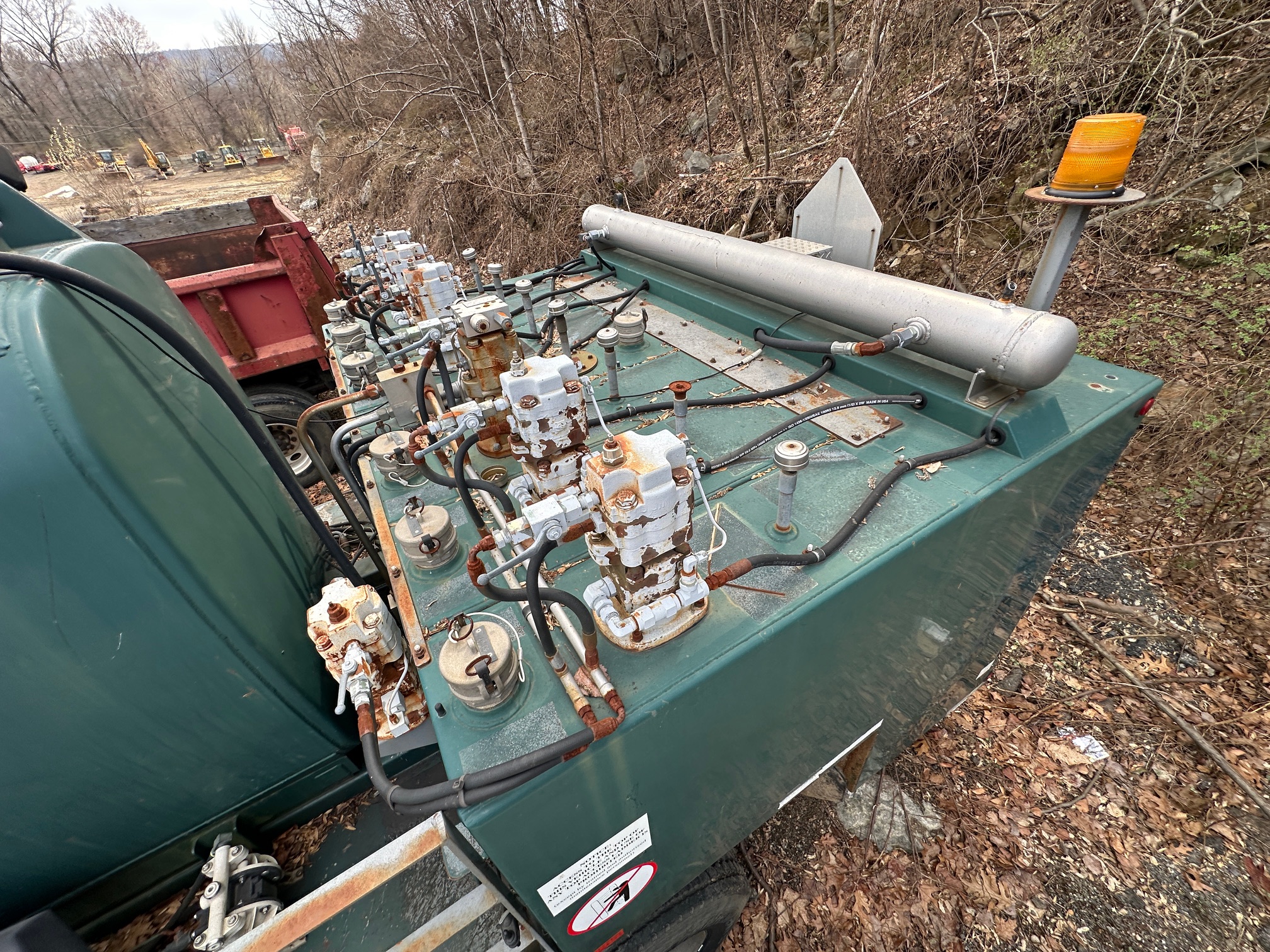 2002 PETERBILT 330 - view 19 of 61