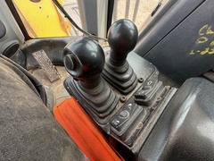 2023 DEERE 744P - Image 44