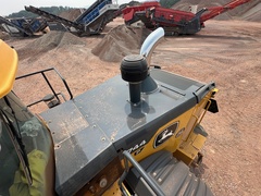 2023 DEERE 744P - Image 49