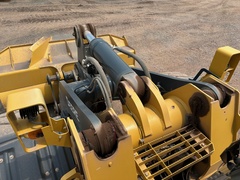 2023 DEERE 744P - Image 50