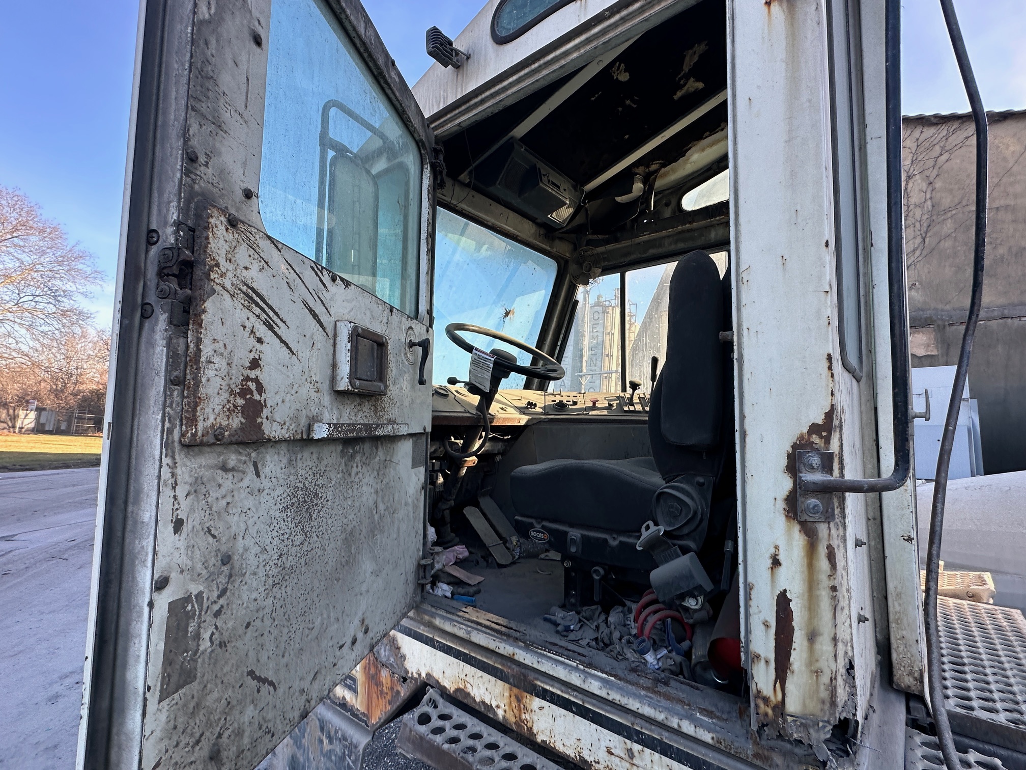 1998 OTTAWA COMMANDO CYT30 - Image 16