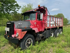 1977 MACK DM685 - Image 2