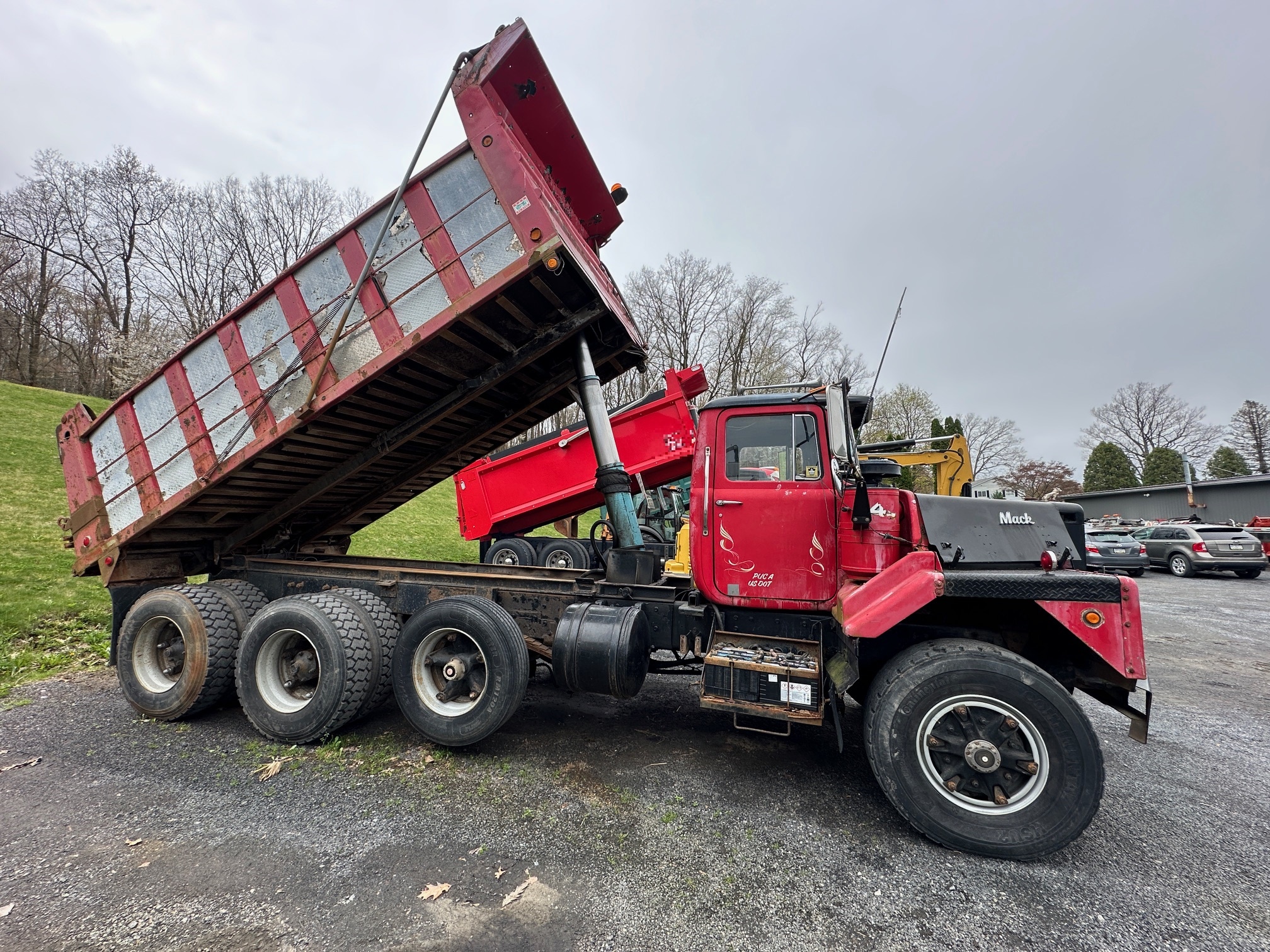 1977 MACK DM685 - view 4 of 43