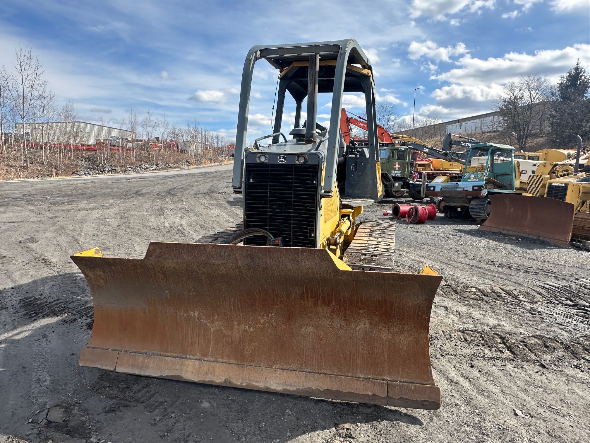 2005 DEERE 650J LT - Image 4