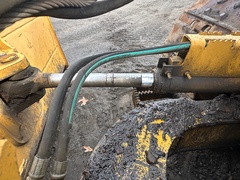 2005 DEERE 650J LT - Image 16