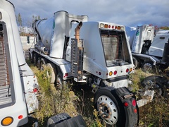 2015 OSHKOSH S-2146 Front Discharge - Image 2