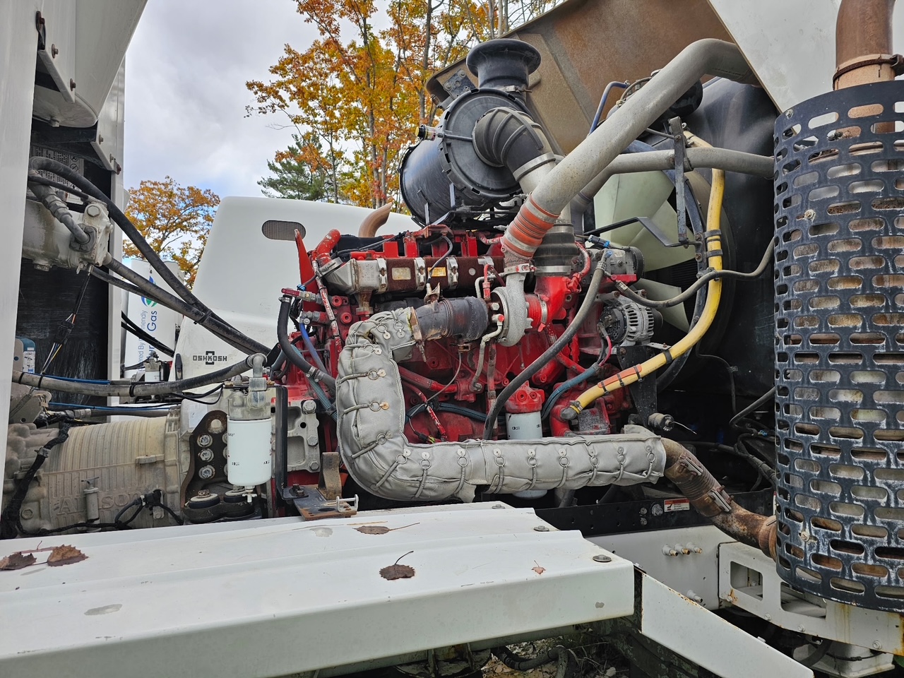 2015 OSHKOSH S-2146 Front Discharge - Image 16