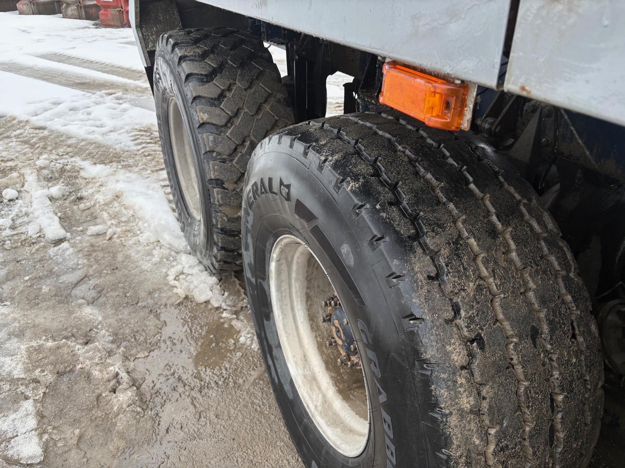 2000 OSHKOSH S2346 - Image 33