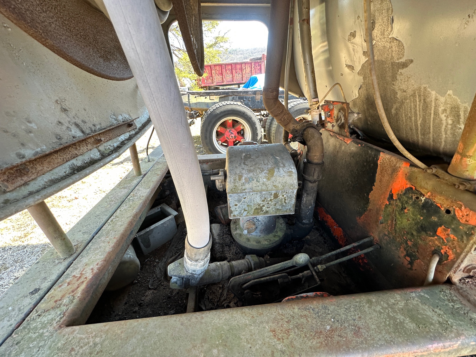 1976 FORD 8000 - Image 12