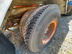 1976 FORD 8000 - Image 14