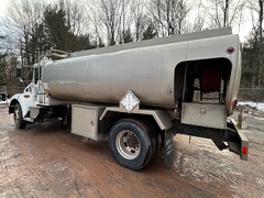 2004 KENWORTH T300 Fuel Tanker - Image 10