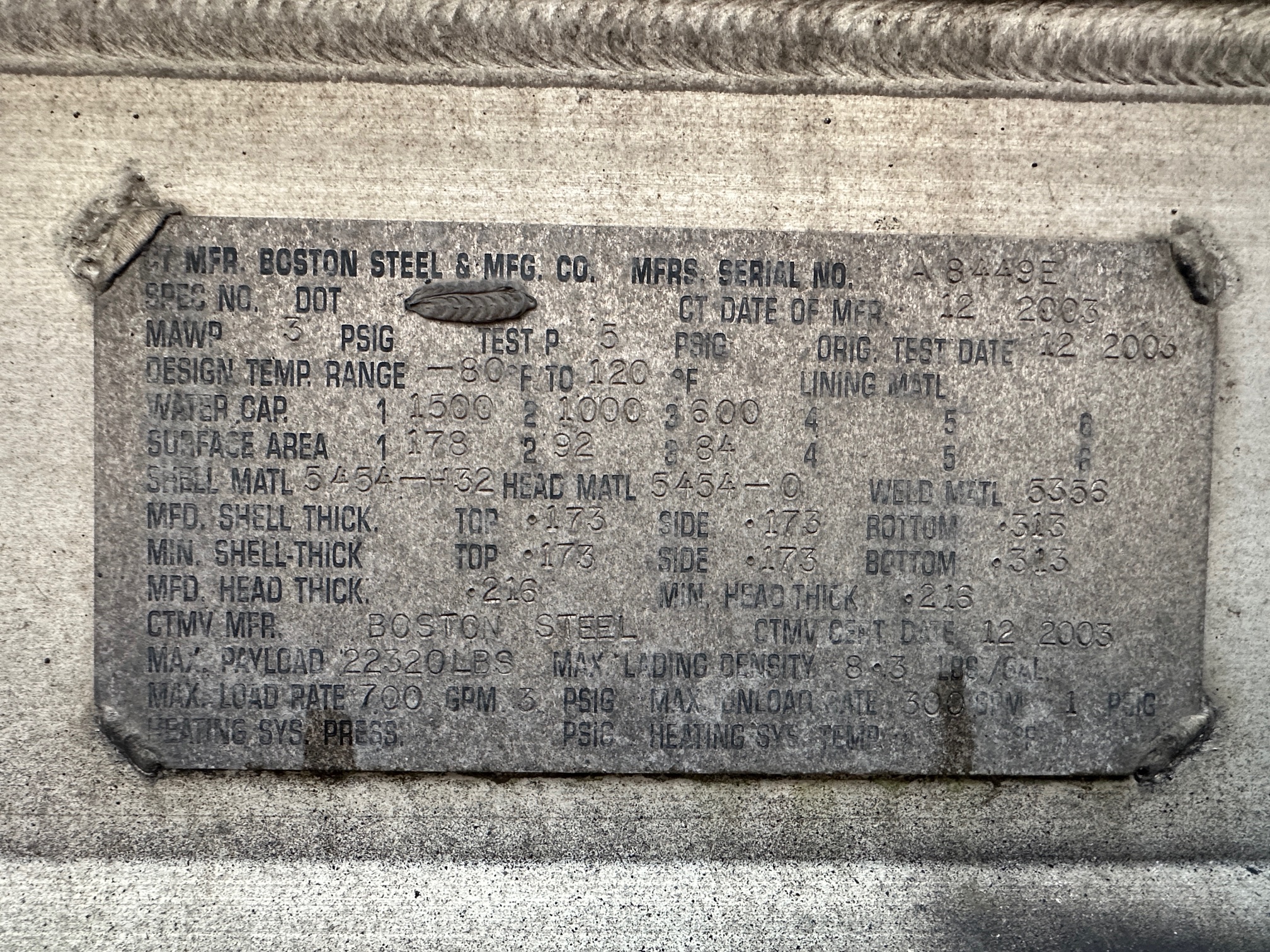 2004 KENWORTH T300 Fuel Tanker - Image 11