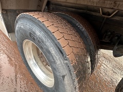 2004 KENWORTH T300 Fuel Tanker - Image 27