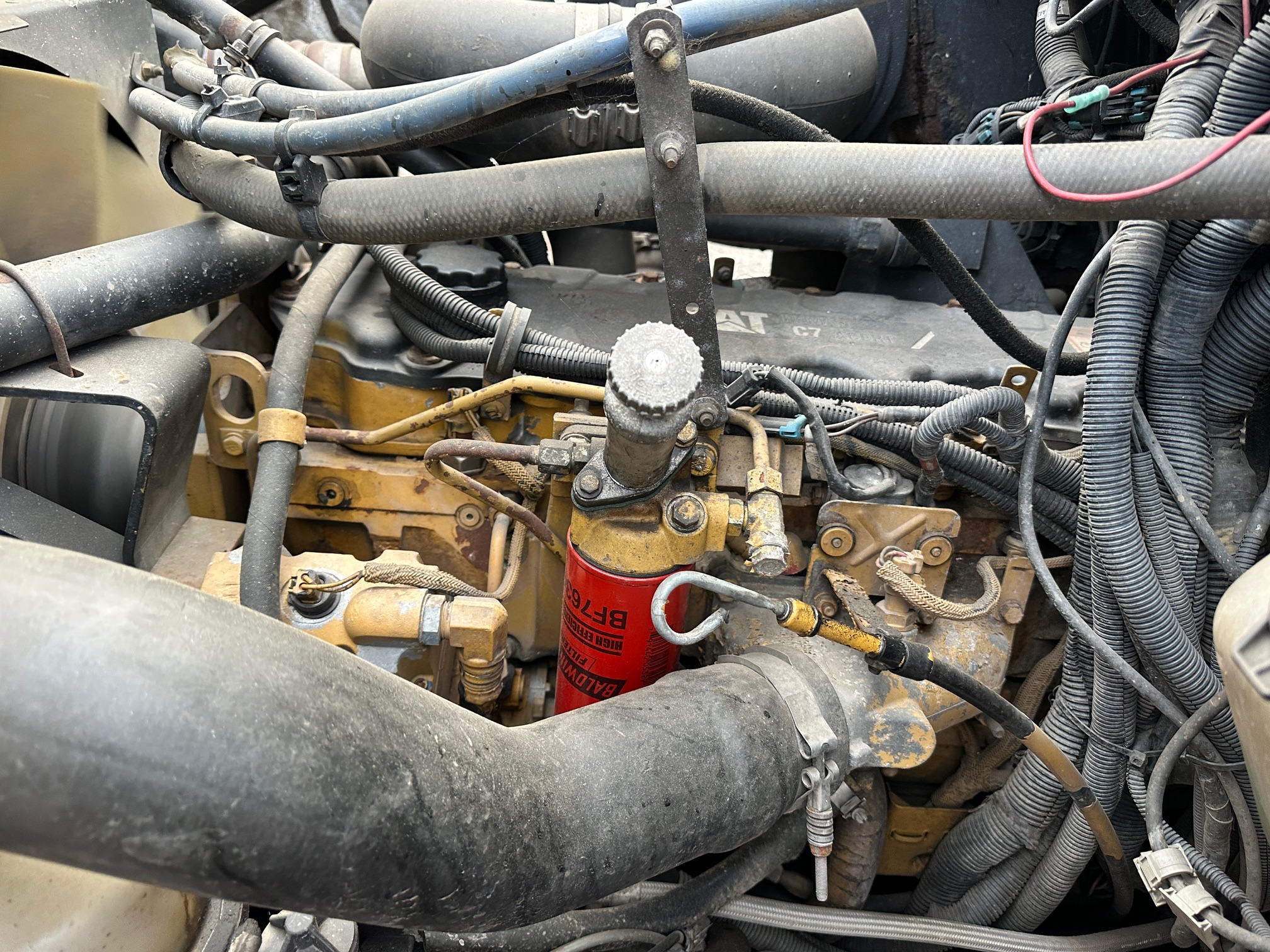 2004 KENWORTH T300 Fuel Tanker - Image 41