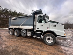 2008 VOLVO VHD64F200 - Image 6