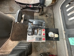 2008 VOLVO VHD64F200 - Image 21