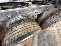 2008 VOLVO VHD64F200 - Image 30