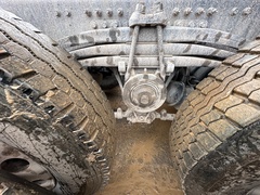 2008 VOLVO VHD64F200 - Image 31