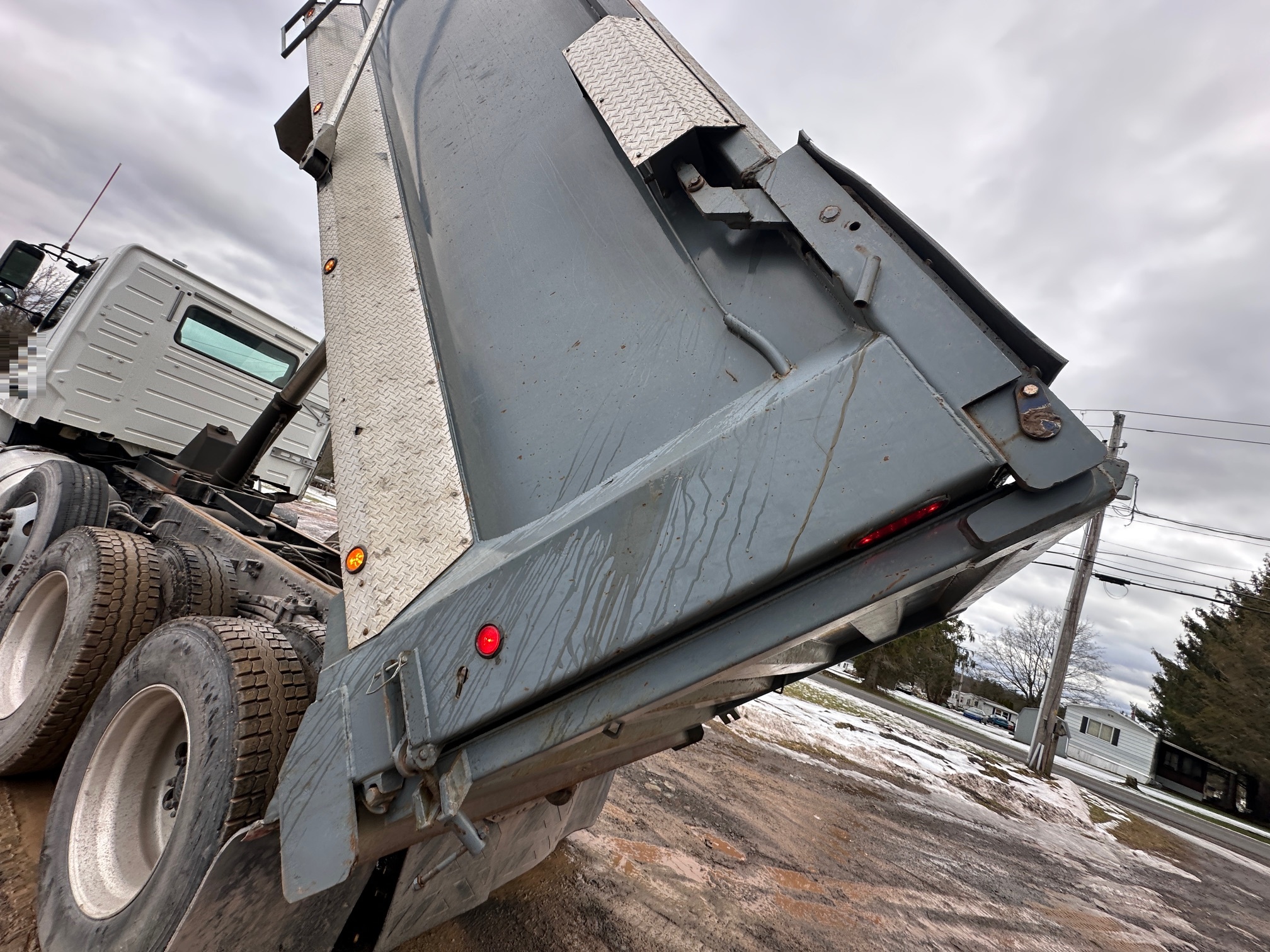 2008 VOLVO VHD64F200 - Image 35