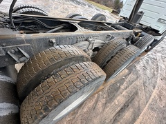 2008 VOLVO VHD64F200 - Image 38