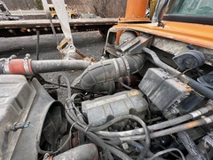 2001 MACK DM690SX - Image 18