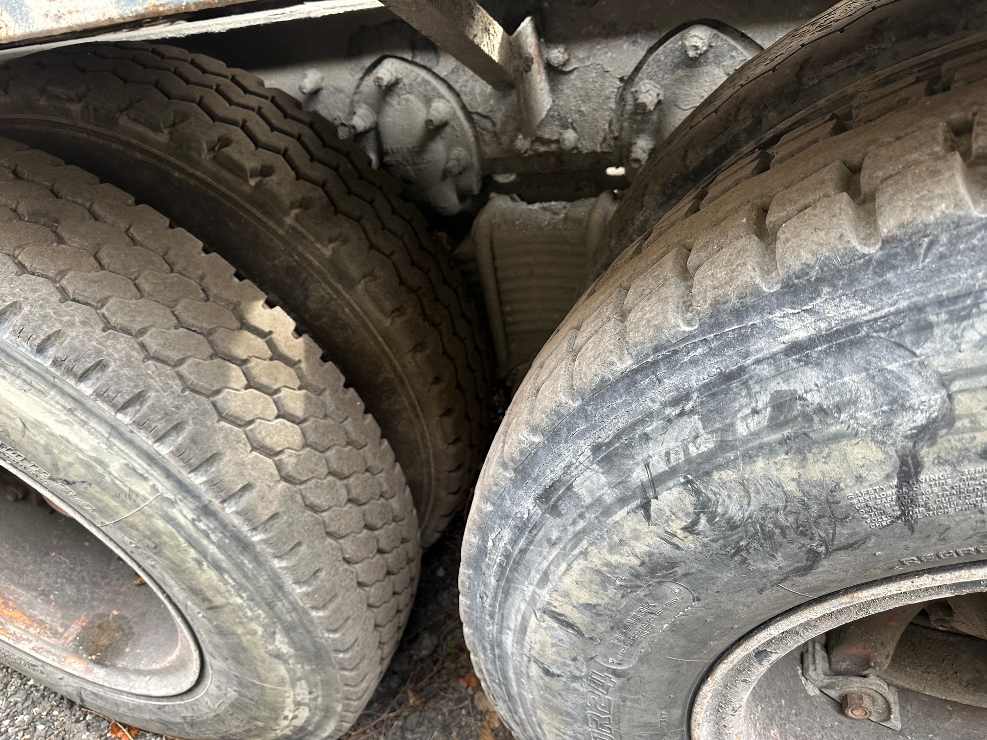 2001 MACK DM690SX - Image 34