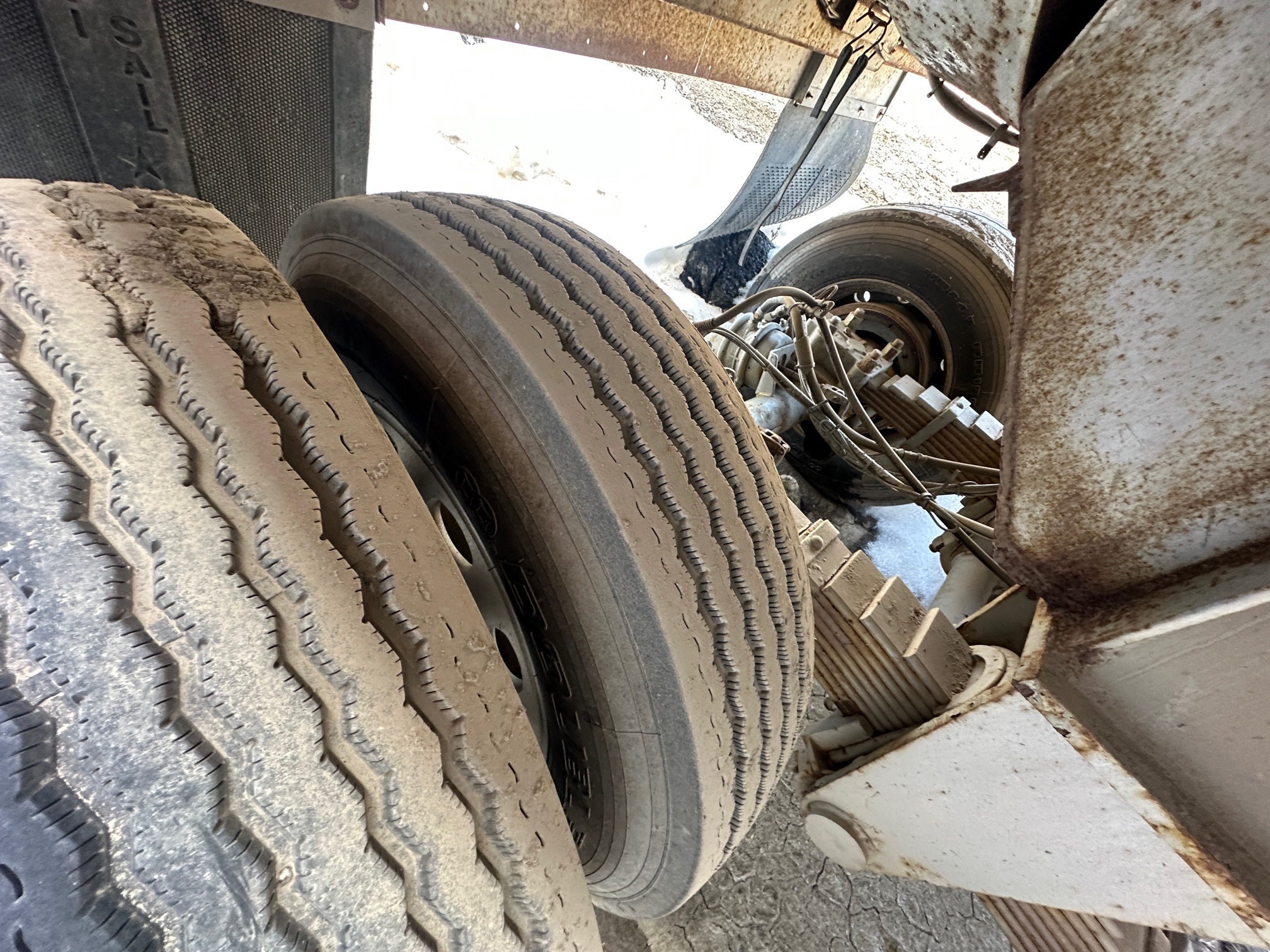 2016 SPECTEC 36' Half Round - view 9 of 28