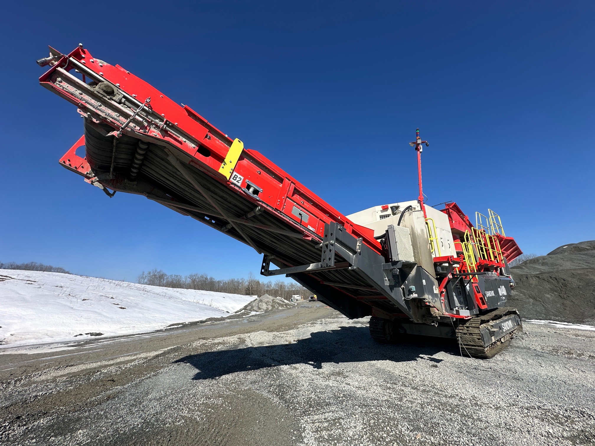 2021 SANDVIK UH440i - view 2 of 41