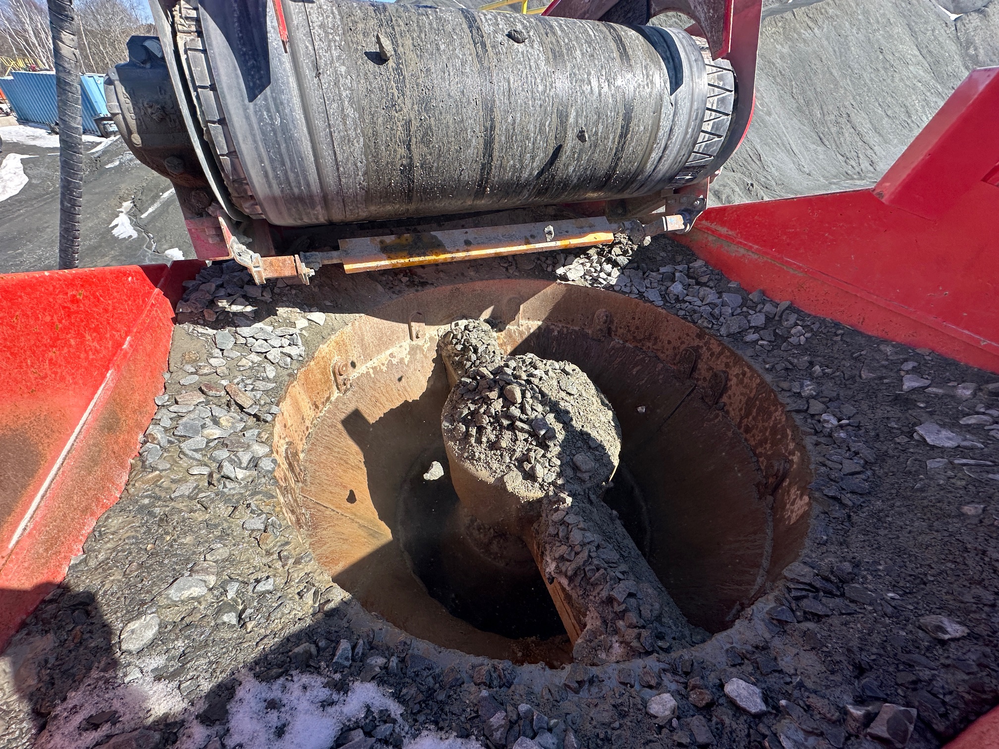 2021 SANDVIK UH440i - view 20 of 41