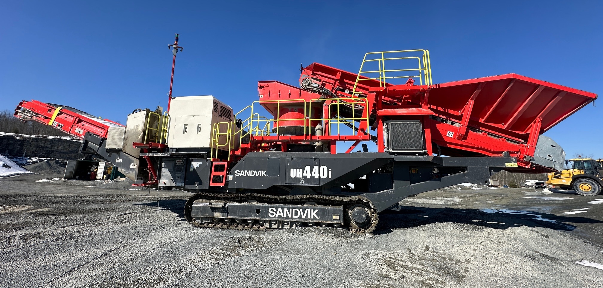 2021 SANDVIK UH440i - view 1 of 41