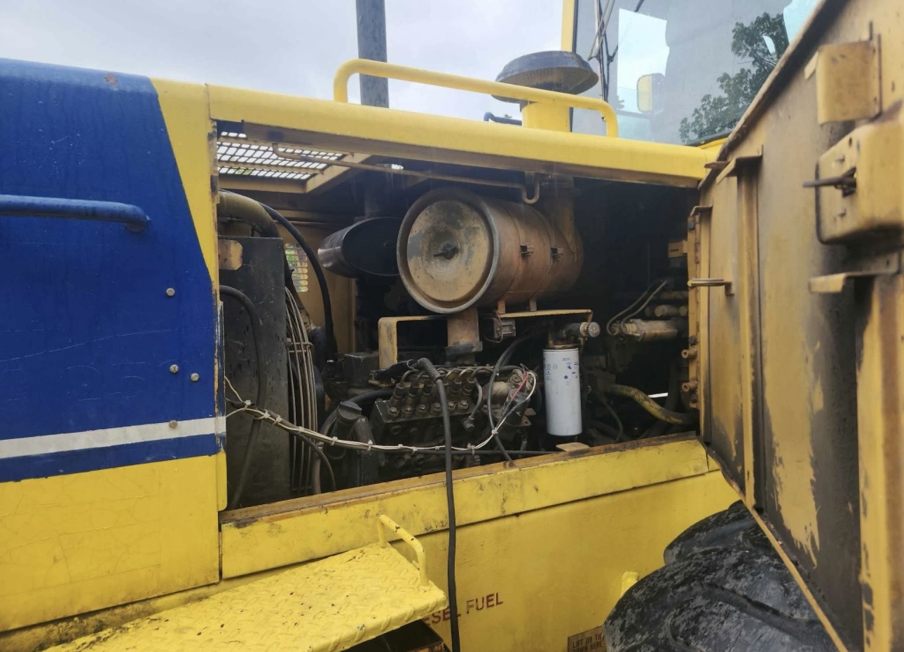 1993 KOMATSU WA250-1 - view 4 of 7