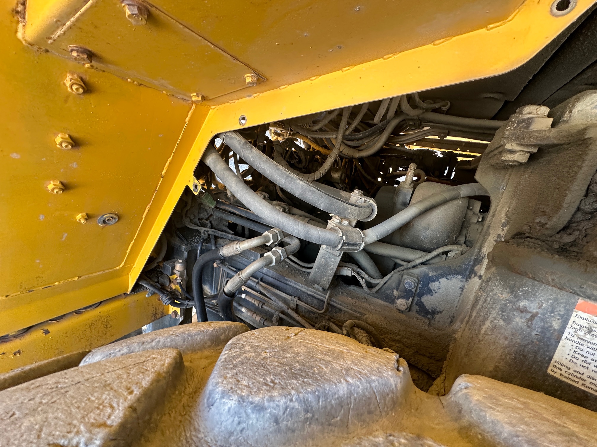 2008 KOMATSU HM350-2 - Image 17