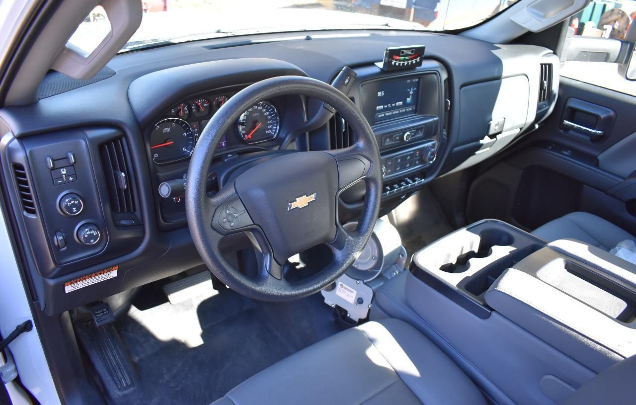 2022 CHEVROLET 5500HD 4X4 - Image 13