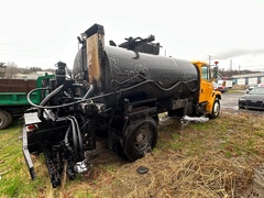 2002 FREIGHTLINER FL70 - Image 8