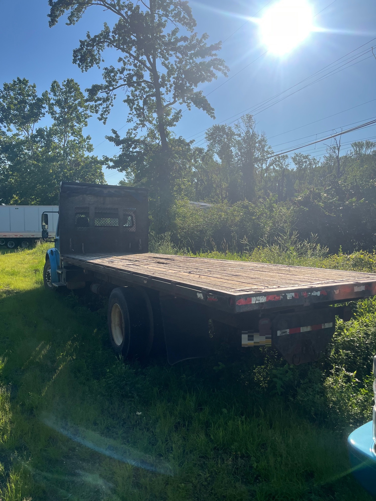 2004 FREIGHTLINER M2 Business Class - Image 4