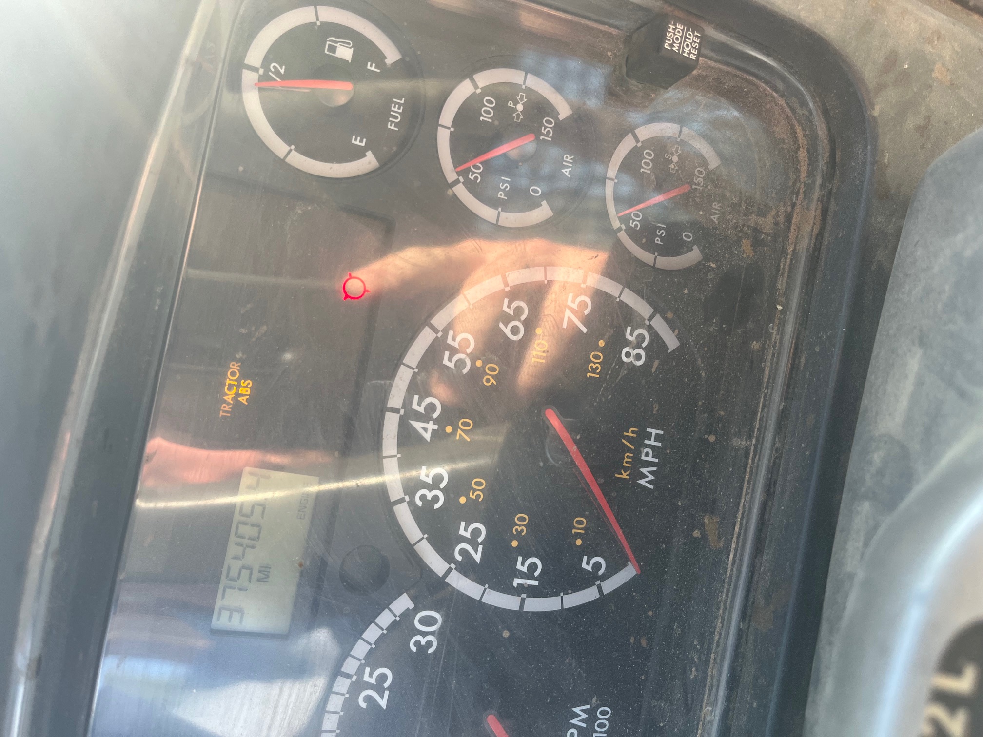 2004 FREIGHTLINER M2 Business Class - Image 9