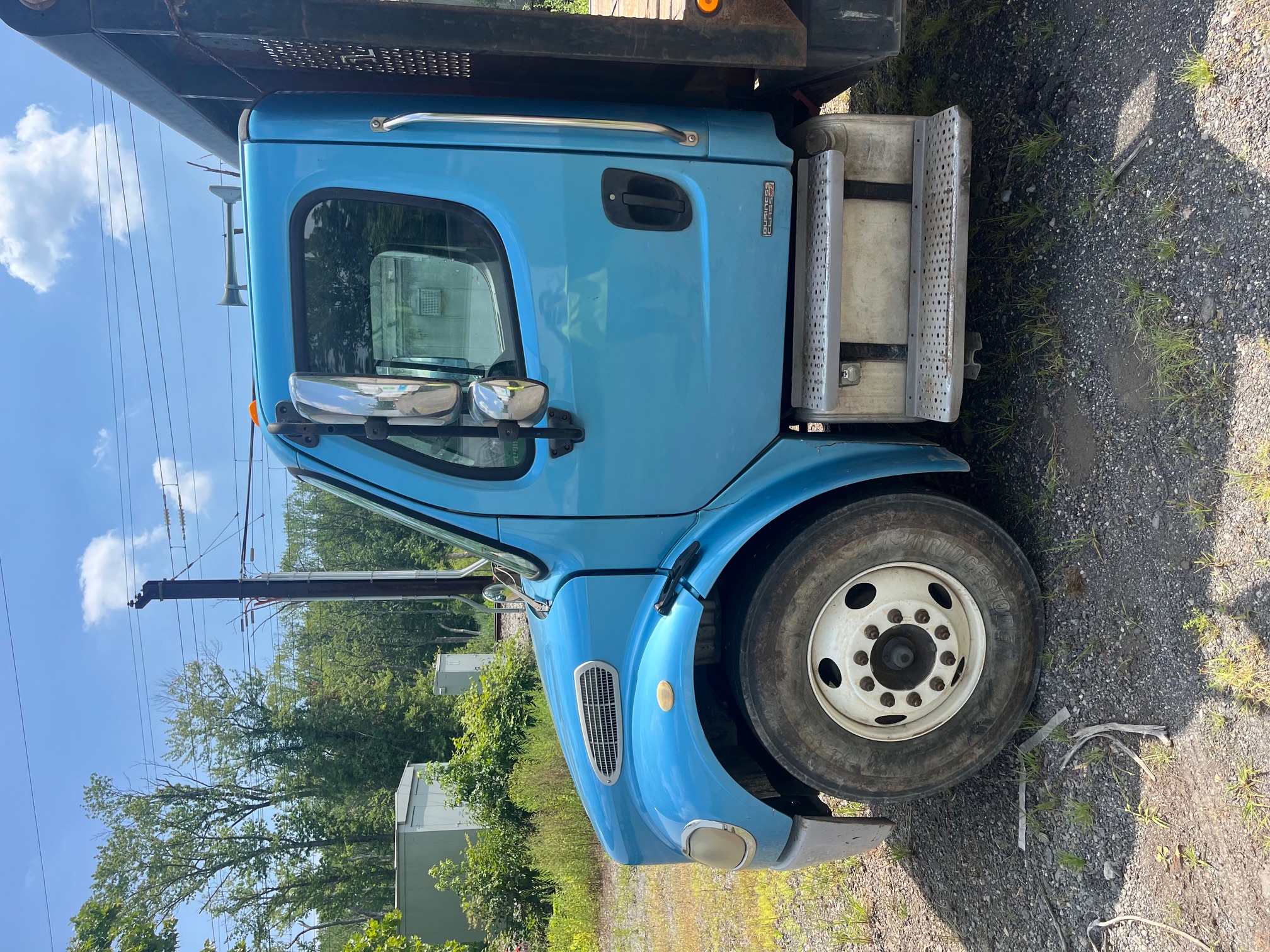 2004 FREIGHTLINER M2 Business Class - view 7 of 23