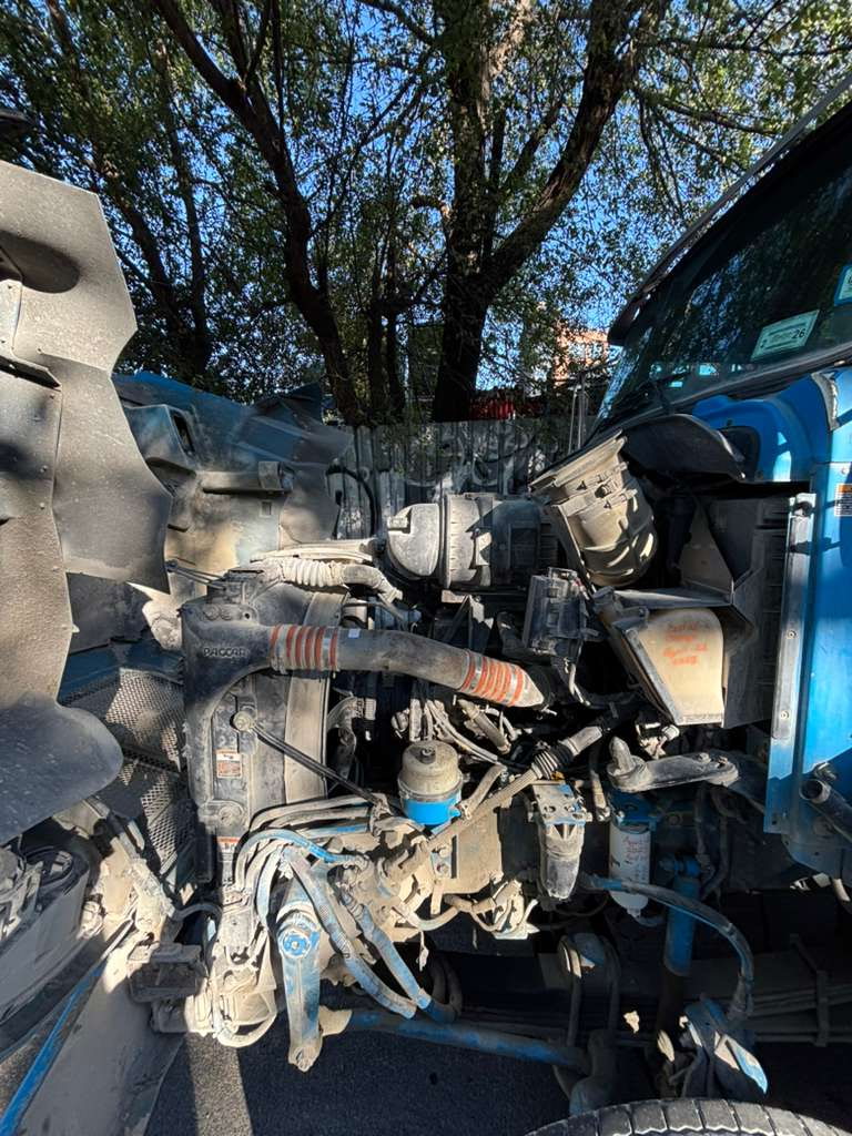 2014 KENWORTH T440 - Image 6