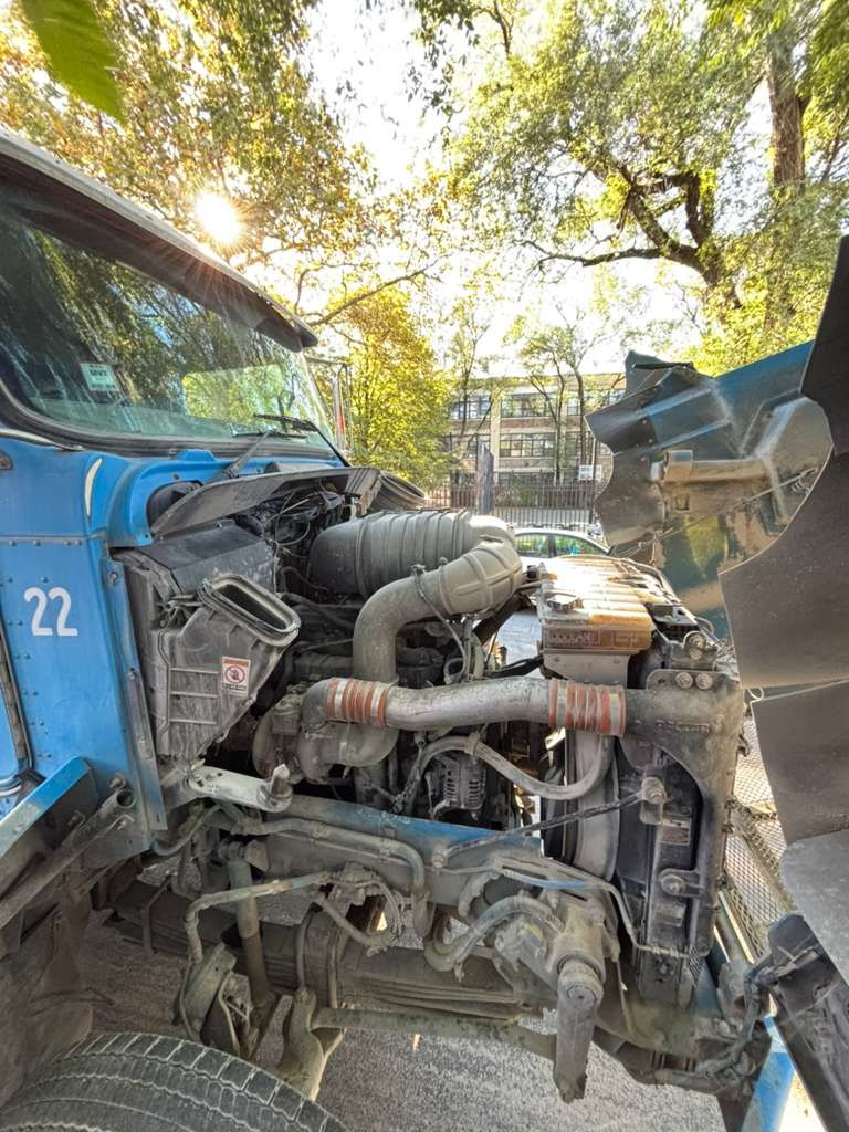 2014 KENWORTH T440 - Image 5