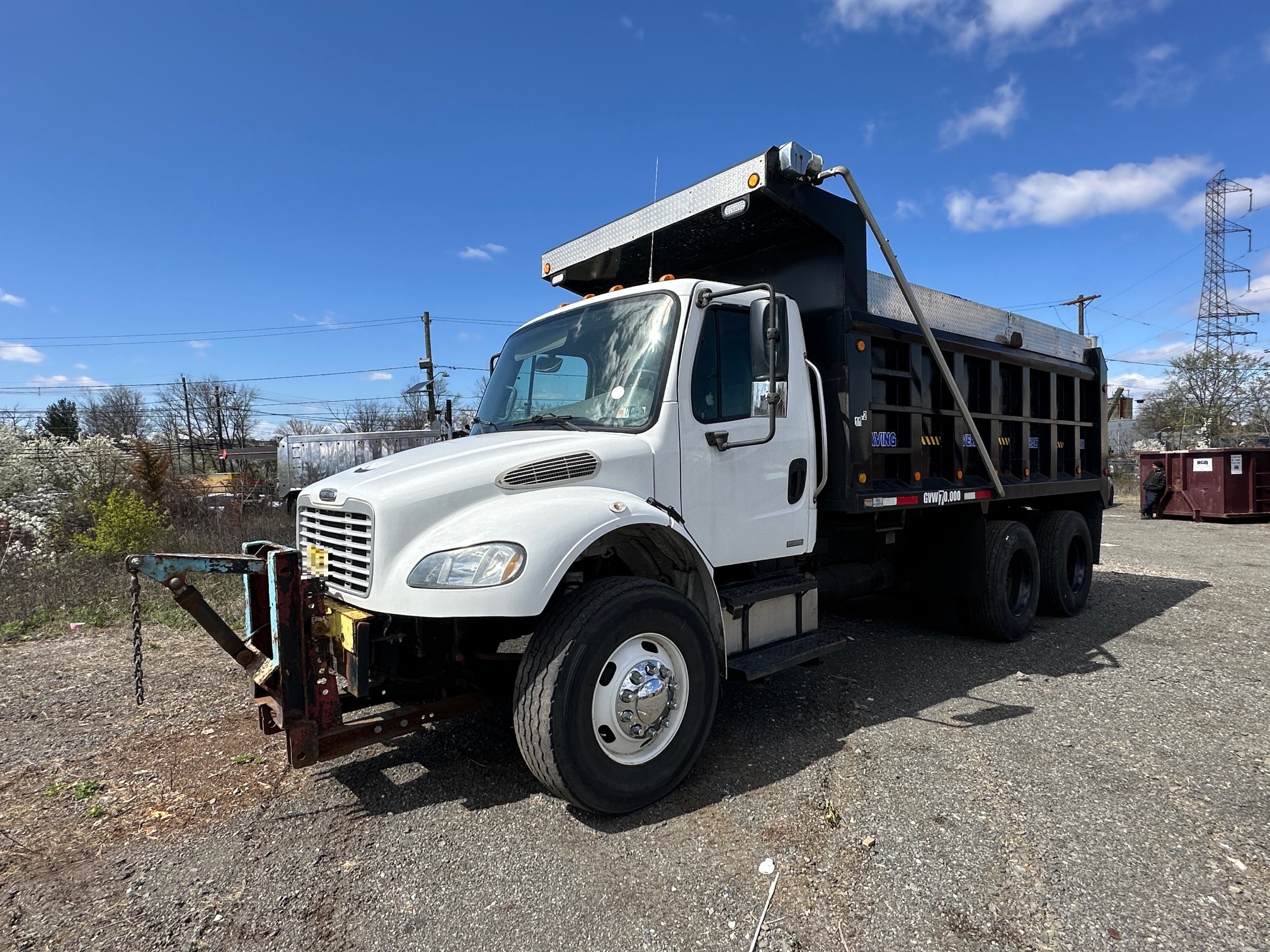2007 FREIGHTLINER M2 Business Class - view 2 of 40
