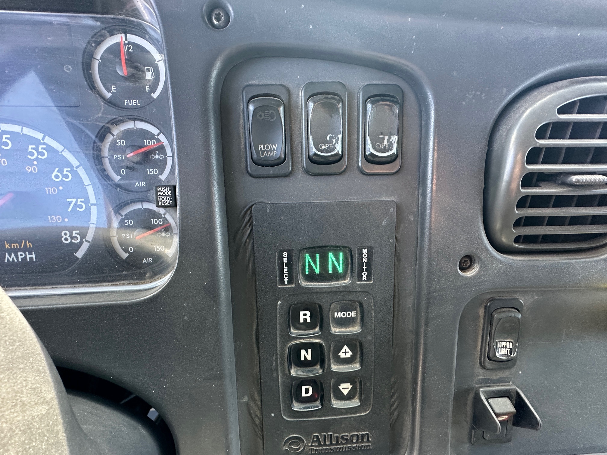 2007 FREIGHTLINER M2 Business Class - Image 30