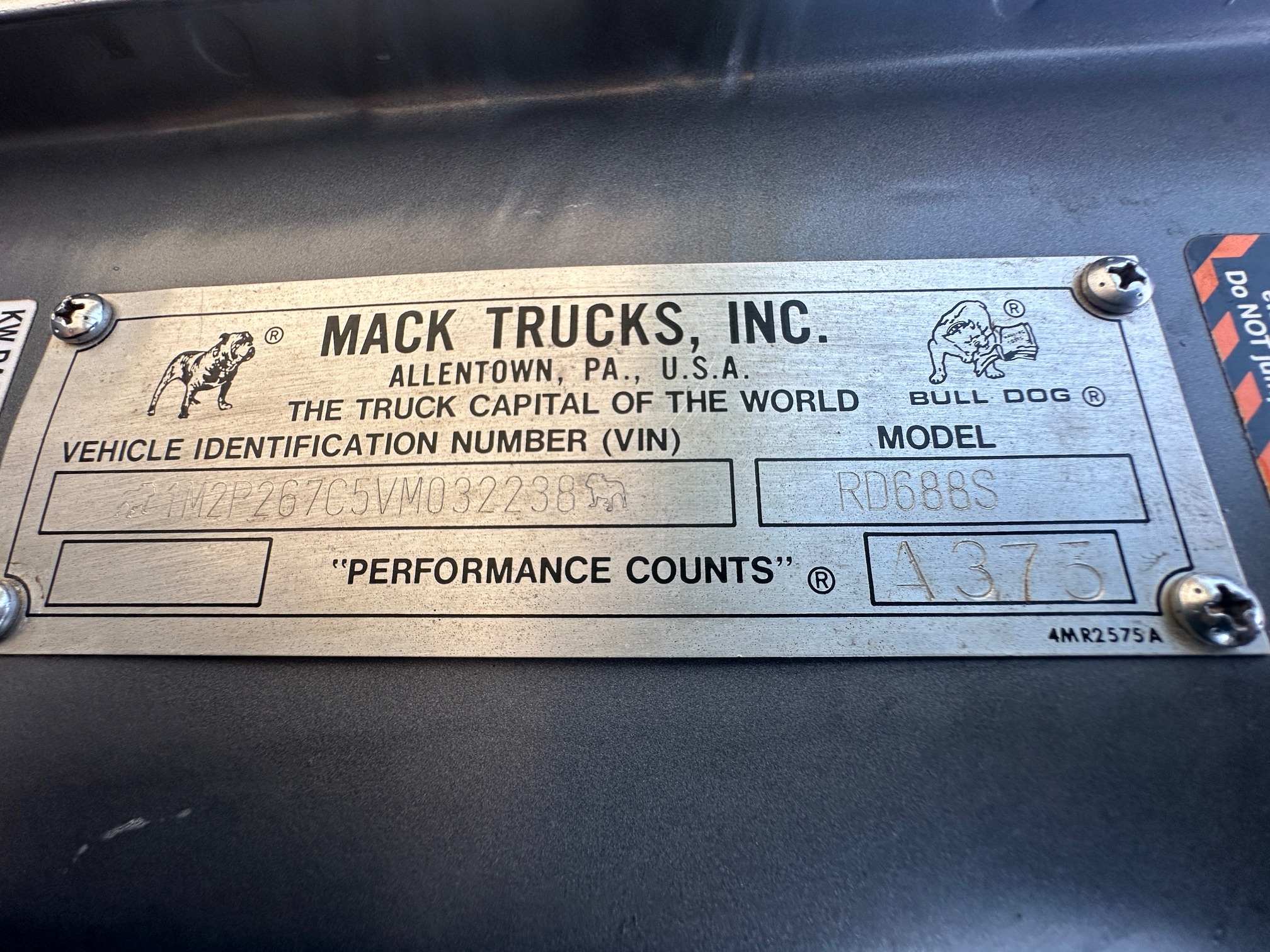 1997 MACK RD688S - Image 26
