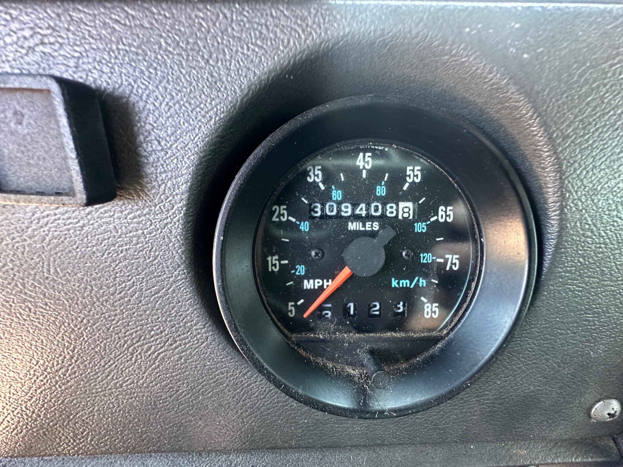 1997 MACK RD688S - Image 38