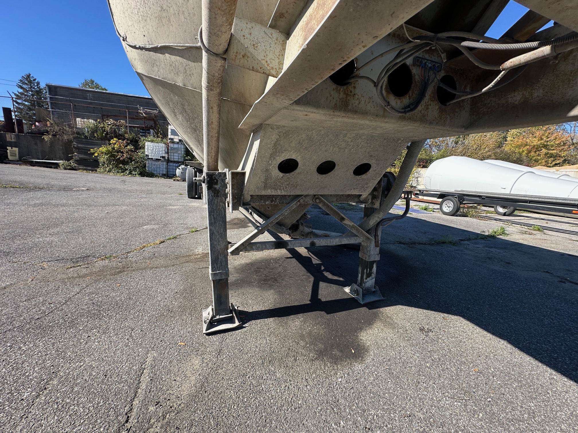 1969 FRUEHAUF Bulk Tanker - view 13 of 28