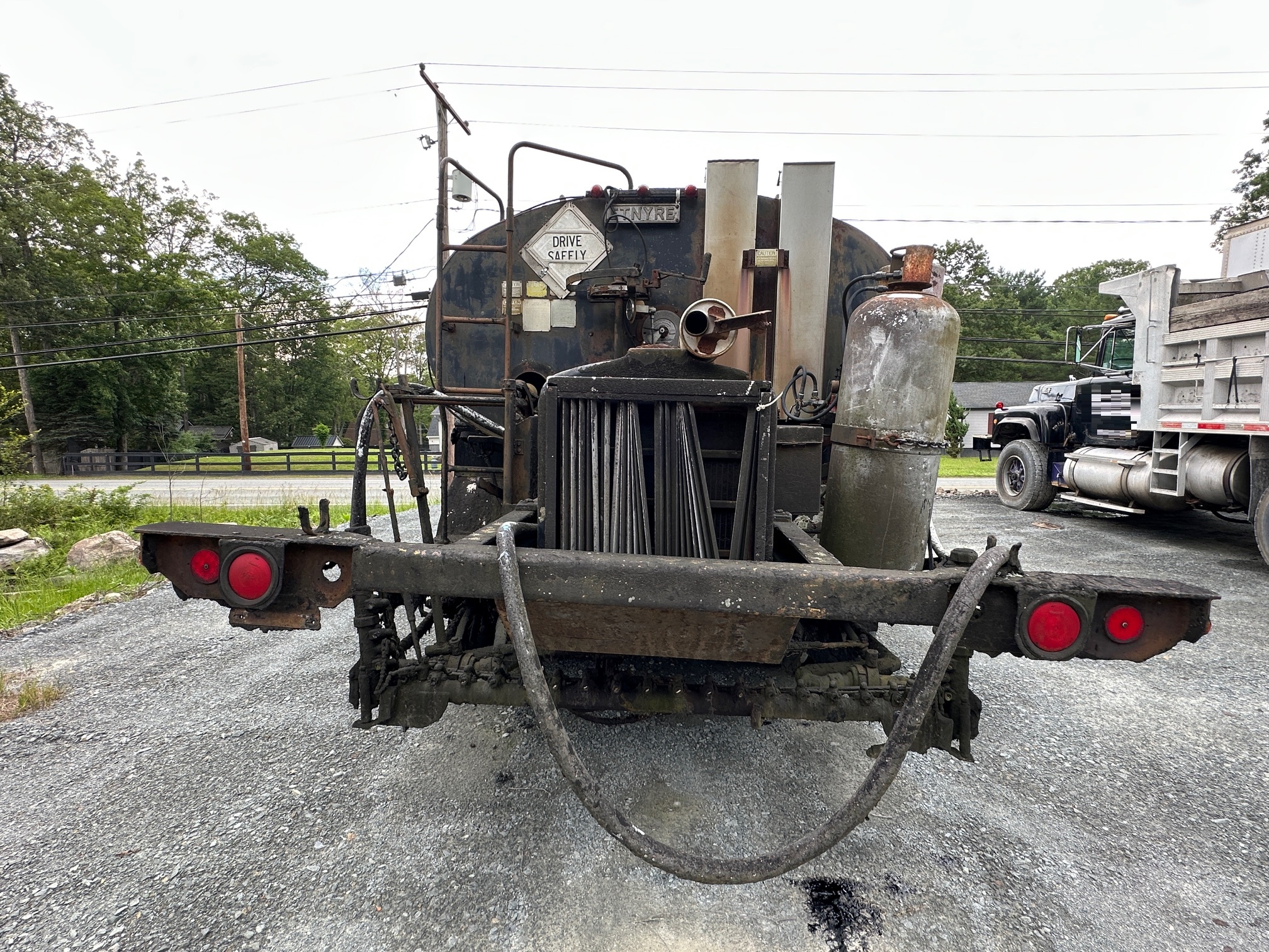 1988 WHITE/GMC Brigadier Oil Distributor - Image 8