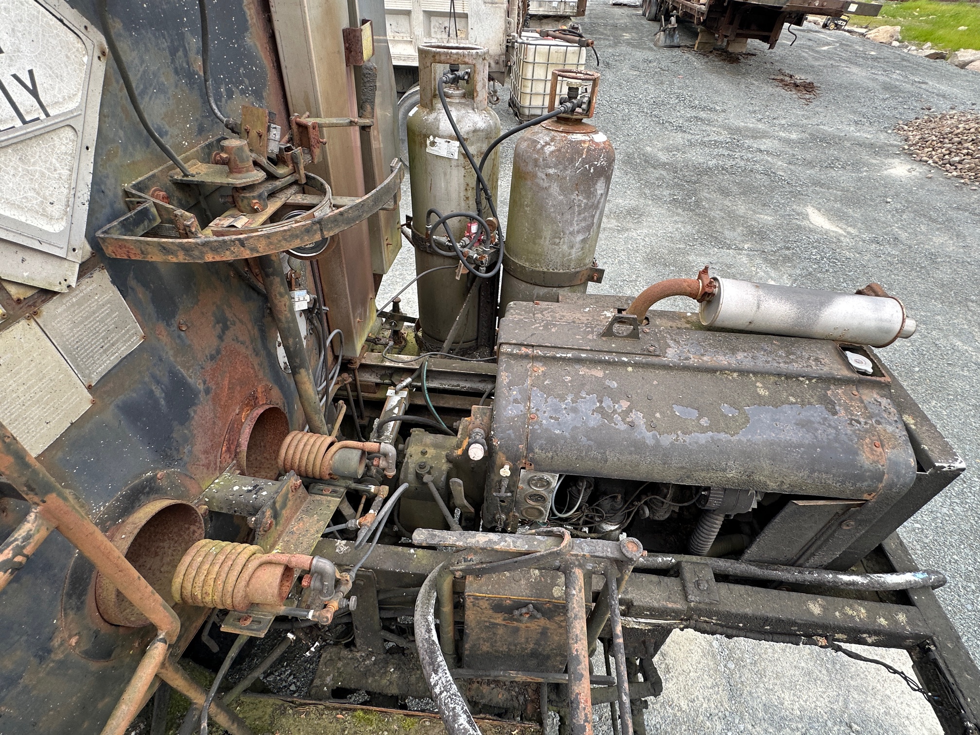 1988 WHITE/GMC Brigadier Oil Distributor - view 12 of 55