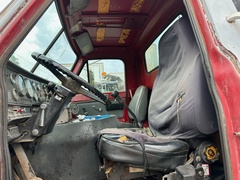 1988 WHITE/GMC Brigadier Oil Distributor - Image 29