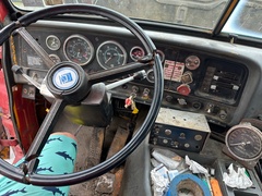 1988 WHITE/GMC Brigadier Oil Distributor - Image 31