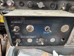 1988 WHITE/GMC Brigadier Oil Distributor - Image 36