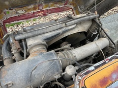 1988 WHITE/GMC Brigadier Oil Distributor - Image 38